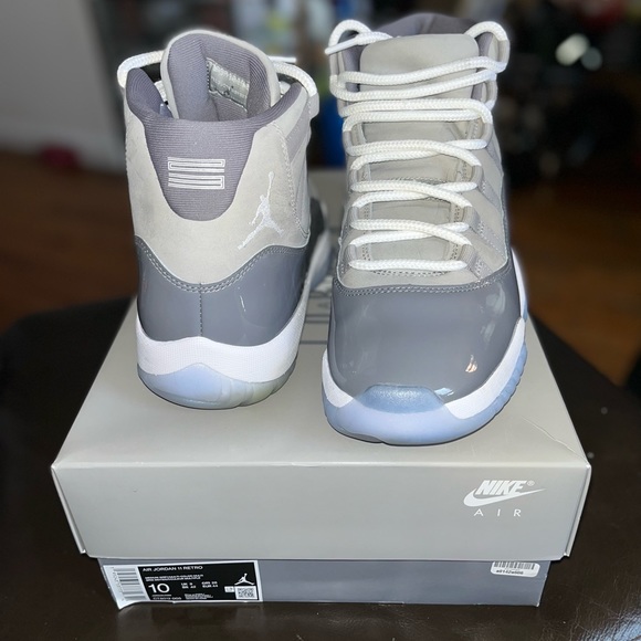 Cool grey Jorden Retro 11s Size 10 M - Picture 1 of 8